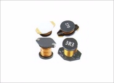 從手機(jī)顯示器上看，谷景強(qiáng)大的非屏蔽貼片電感生產(chǎn)能力